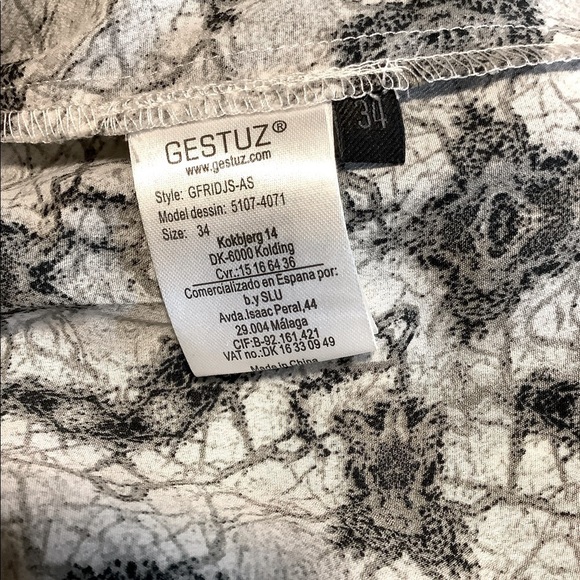 GESTUZ BATIK OPEN BACK JUMPSUIT - Picture 7 of 10